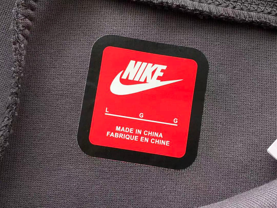 Survêtement Nike x Central Cee Syna World Tech Fleece – Ensemble Hoodie & Pantalon