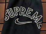 Survêtement Supreme x Nike – Ensemble Crewneck & Pantalon Fleece SS24 49