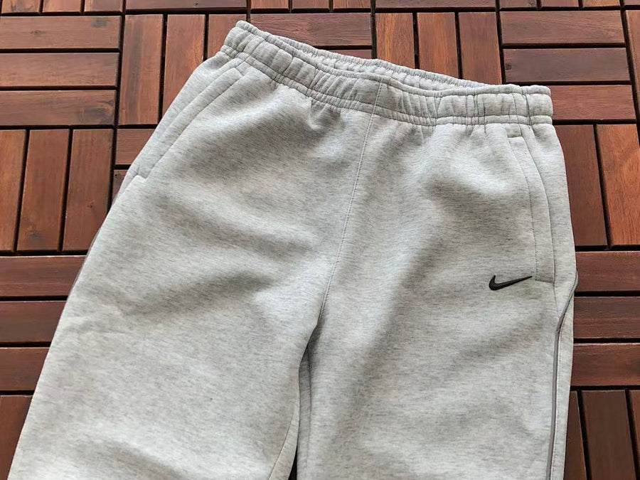 Survêtement Nike x NOCTA Fleece – Ensemble Crewneck & Pantalon