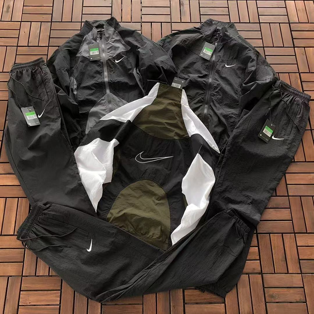 Survêtement Nike Sportswear Re-Issue – Ensemble Veste & Pantalon Nylon