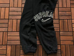 Survêtement Supreme x Nike – Ensemble Crewneck & Pantalon Fleece SS24 46
